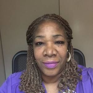 Meet your Posher, Bonita